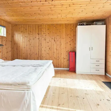 Two-bedroom Holiday In Slagelse 1 Venemose